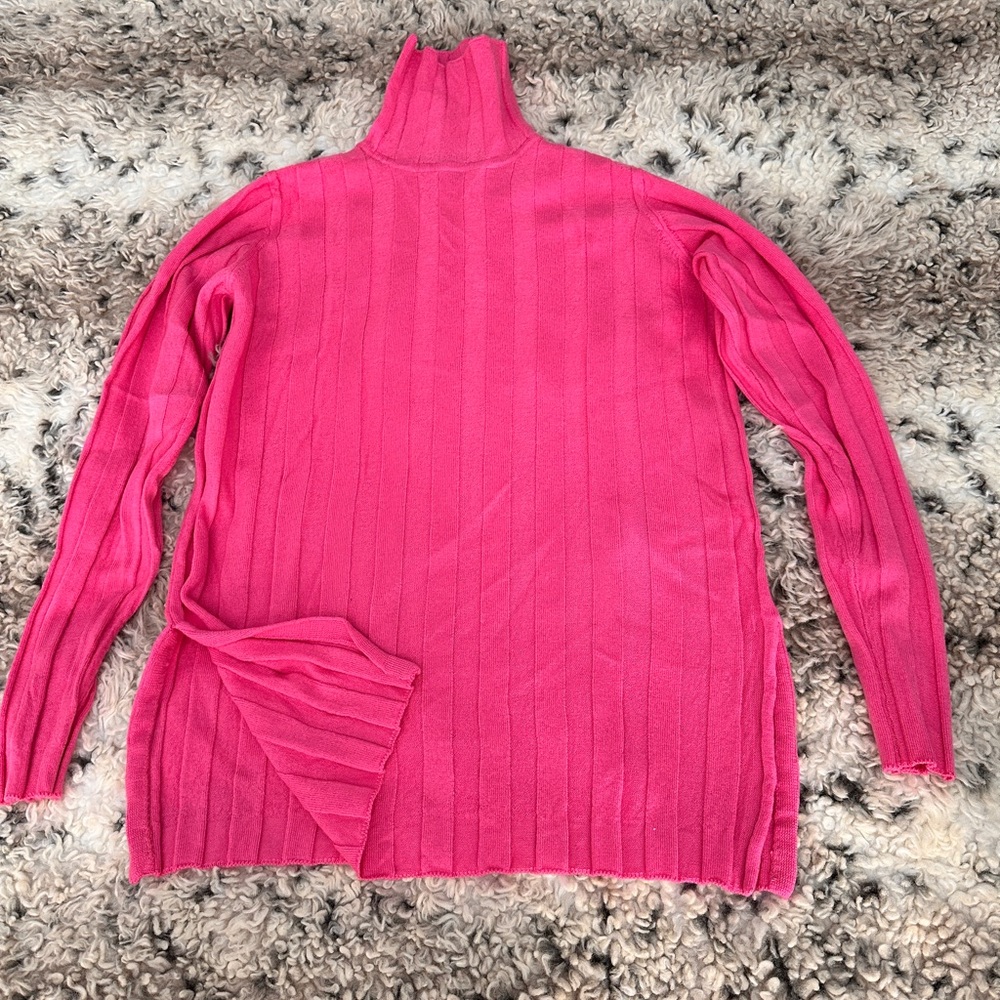 Marimekko Pink Turtle Neck Knit Sweater. Small